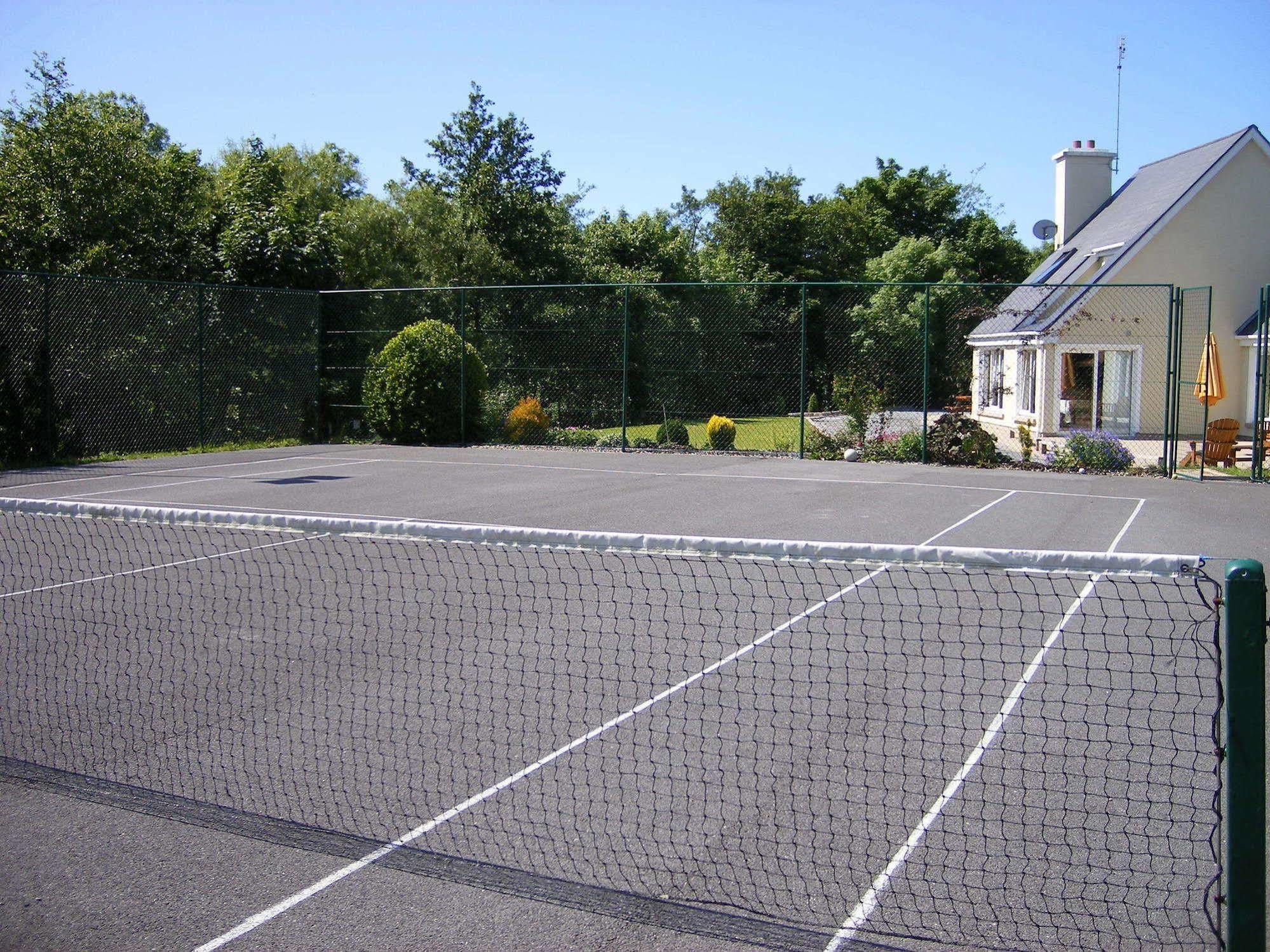 Camillaun Lodge With Lough Corrib Boat Hire Oughterard Eksteriør billede